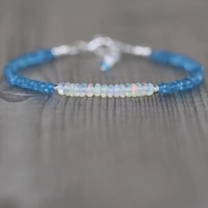 🩵🩵NEW🩵🩵 PRETTY!! Faceted Blue Apatite And Ethiopian Opal Bracelet